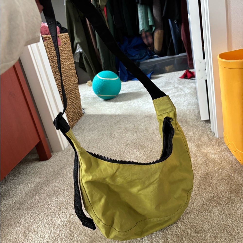 Green medium baggy crescent